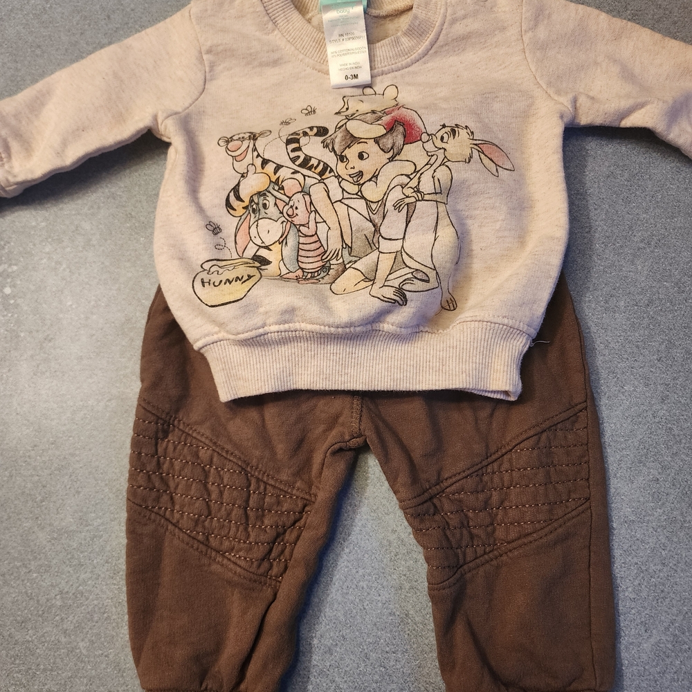 Disney Winnie The Pooh Outfit